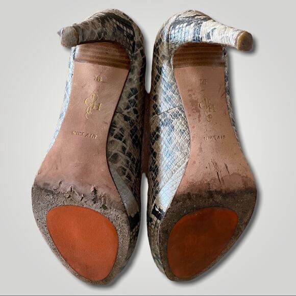 COLE HAAN SNAKESKIN ANIMAL PRINT 4" PLATFORM HEELS - 7B - Picture 4 of 4